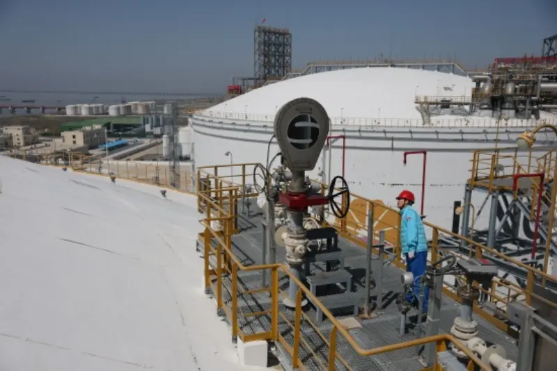 Приемният терминал за втечнен природен газ е транспортирал над 100 милиарда кубически метра природен газ в чужбина